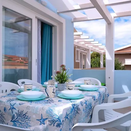 Domus Di Anna - Villino Con Piscina, 8 Min Dal Mare
